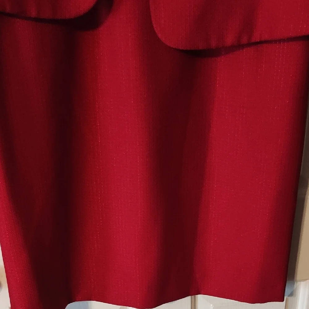 Red Women's Dress set - Picture 4 of 4